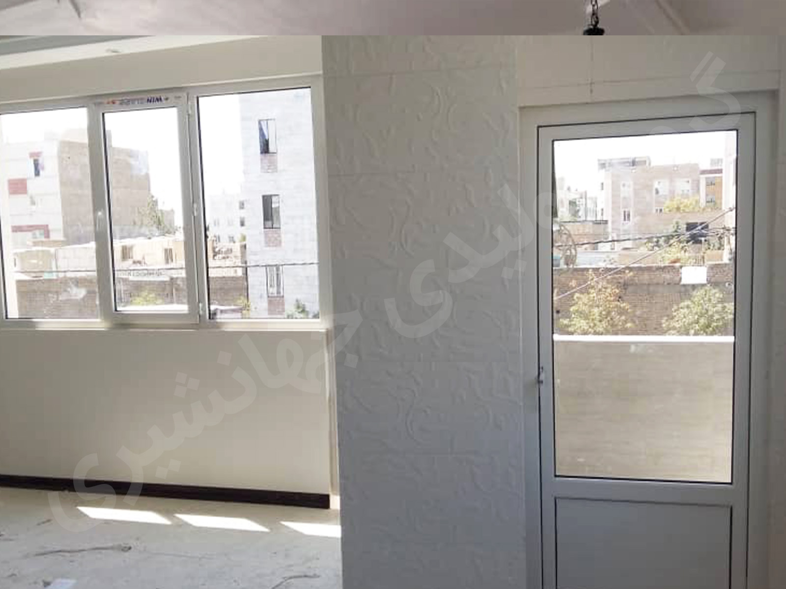 نمونه واقعی نصب درب و پنجره UPVC در پروژه مسکونی